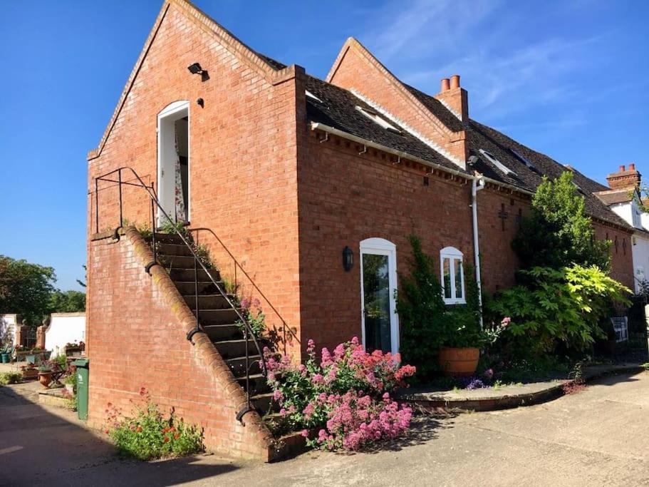Cottage Barn Conversion On Working Farm Worcester Exteriör bild