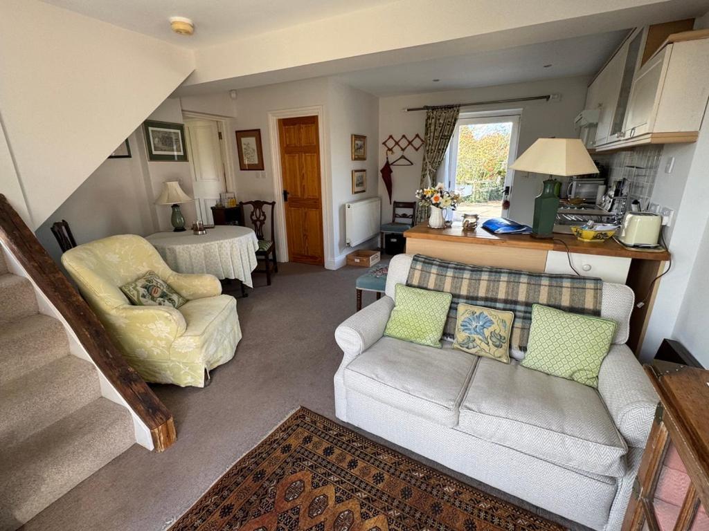Cottage Barn Conversion On Working Farm Worcester Exteriör bild